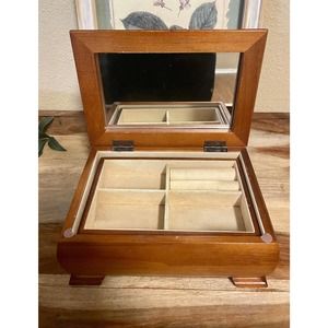 Vintage Wooden Jewelry Box